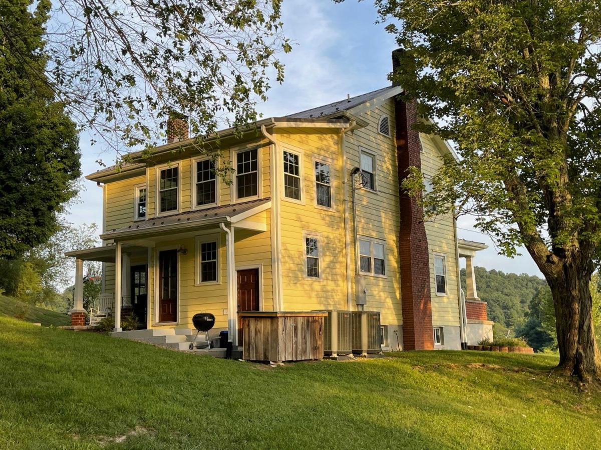 Villa Family-Friendly Retreat Enjoy Year-Round Fun Abingdon Exterior foto